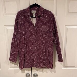 Arizona Jean Company Burgundy Patterned Button Down Shirt